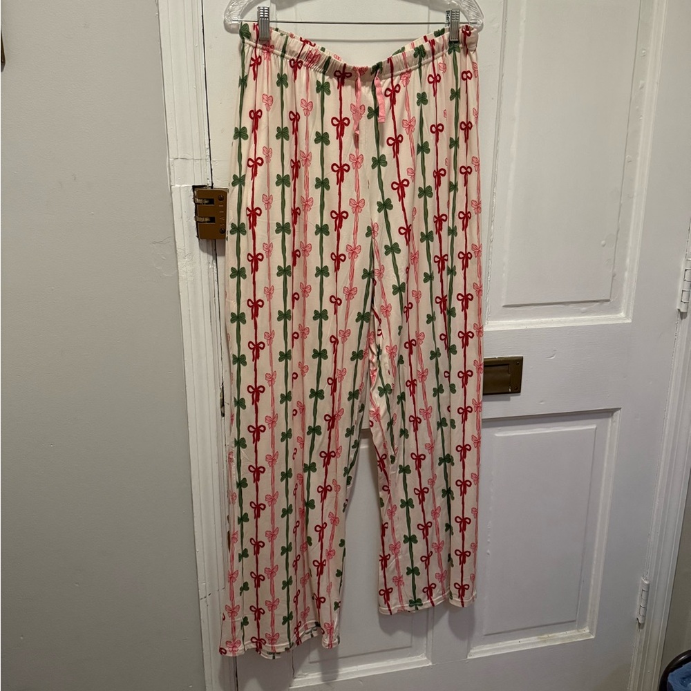 NWOT Palmetto Moon Pink and Green Bow Pajama Pants